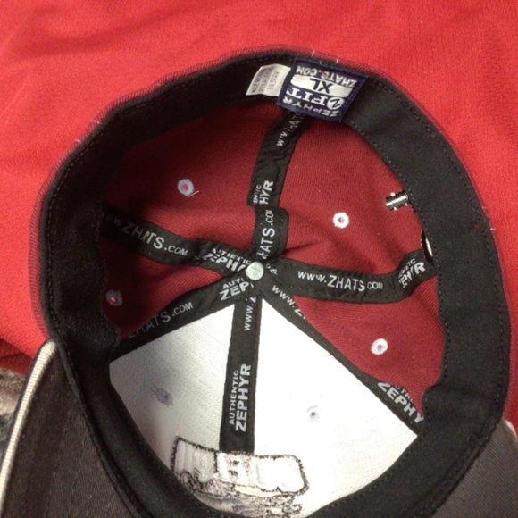 OHL GUELPH STORM hat - Picture 3 of 3
